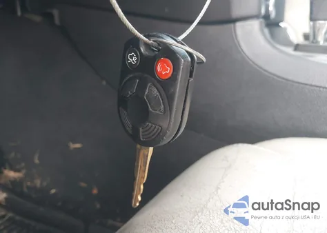 2010 Ford Mustang V6 Premium from USA, damaged, VIN 1ZVBP8AN8A5146791